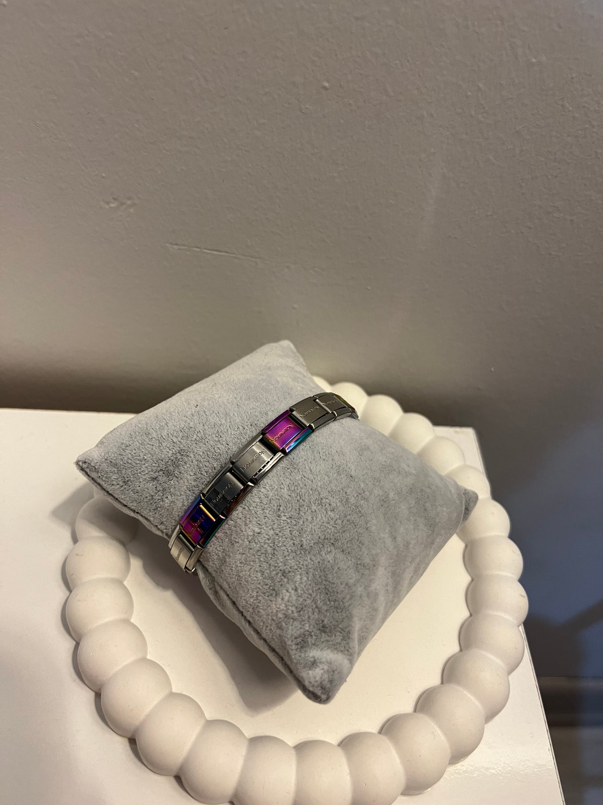 Nomi Bileklik charm takılabilir