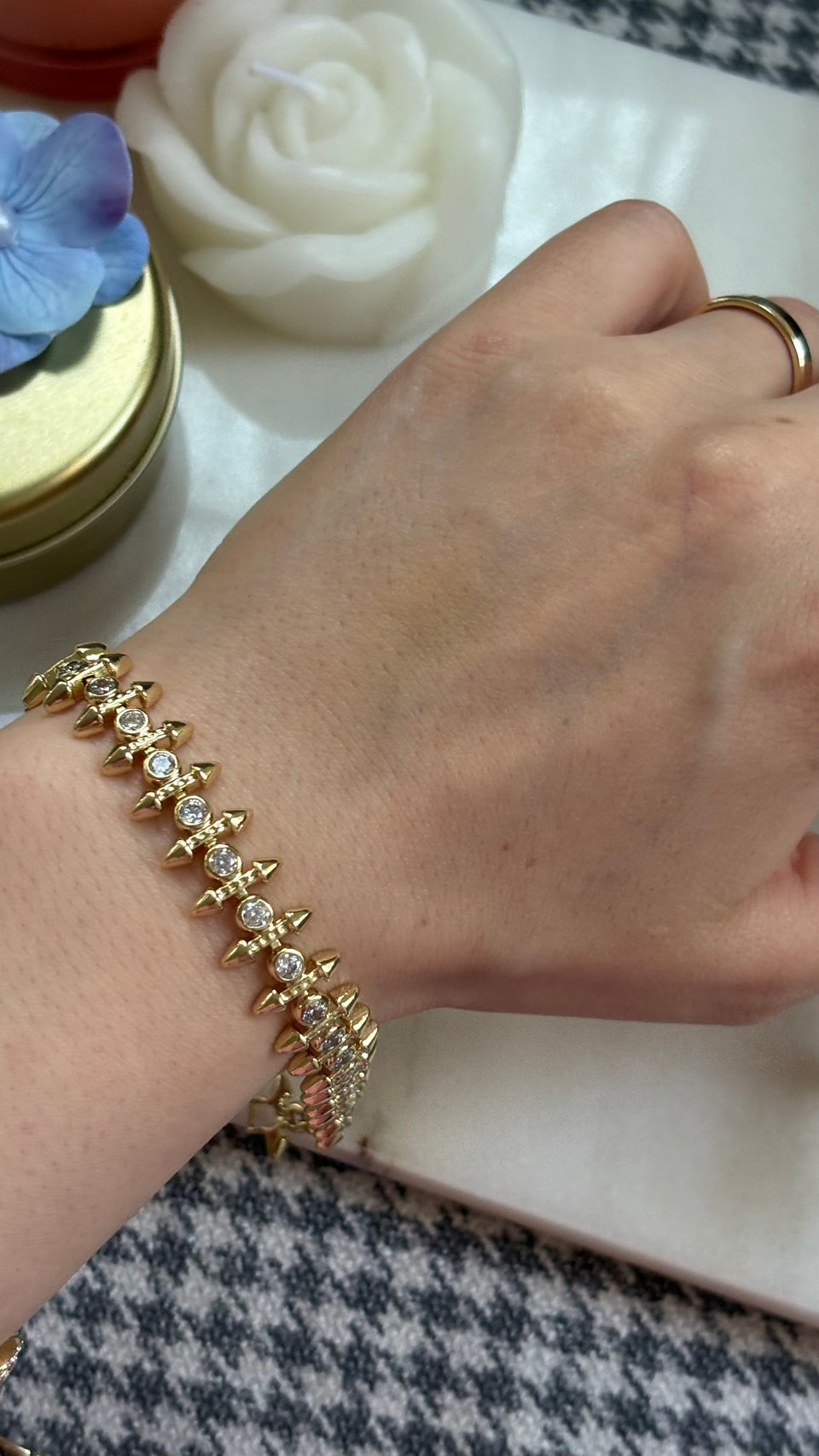 Kuyumcu Model Vıp Bileklik