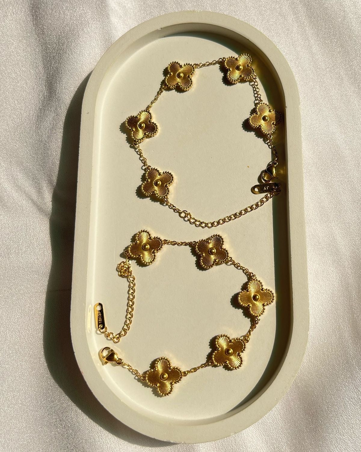 VC model Gold Bileklik